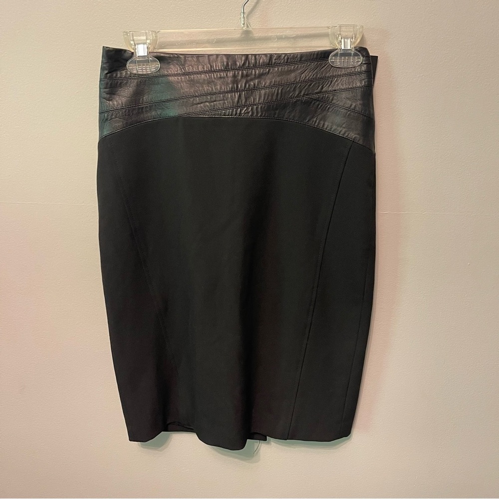 BCBG Black Leather Trim Pencil Skirt Size 0 NWT